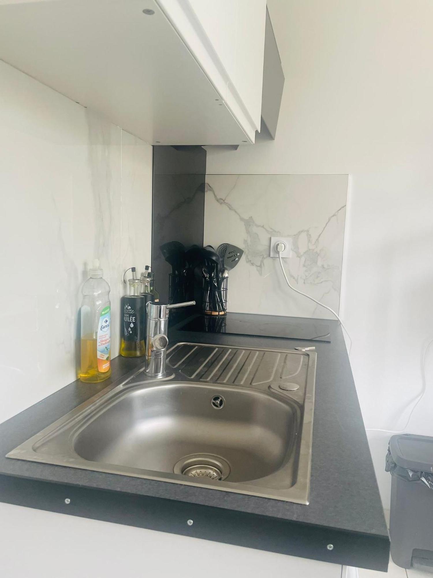 Beau Studio A 30Min De Paris Apartment โบบิญญี ภายนอก รูปภาพ